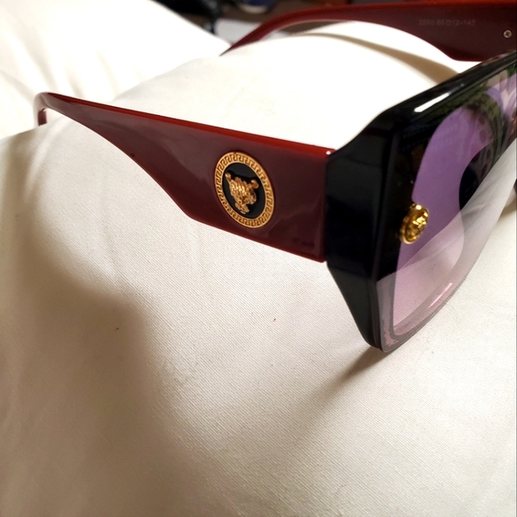Catier Panthere Sunglasses - Picture 1 of 4